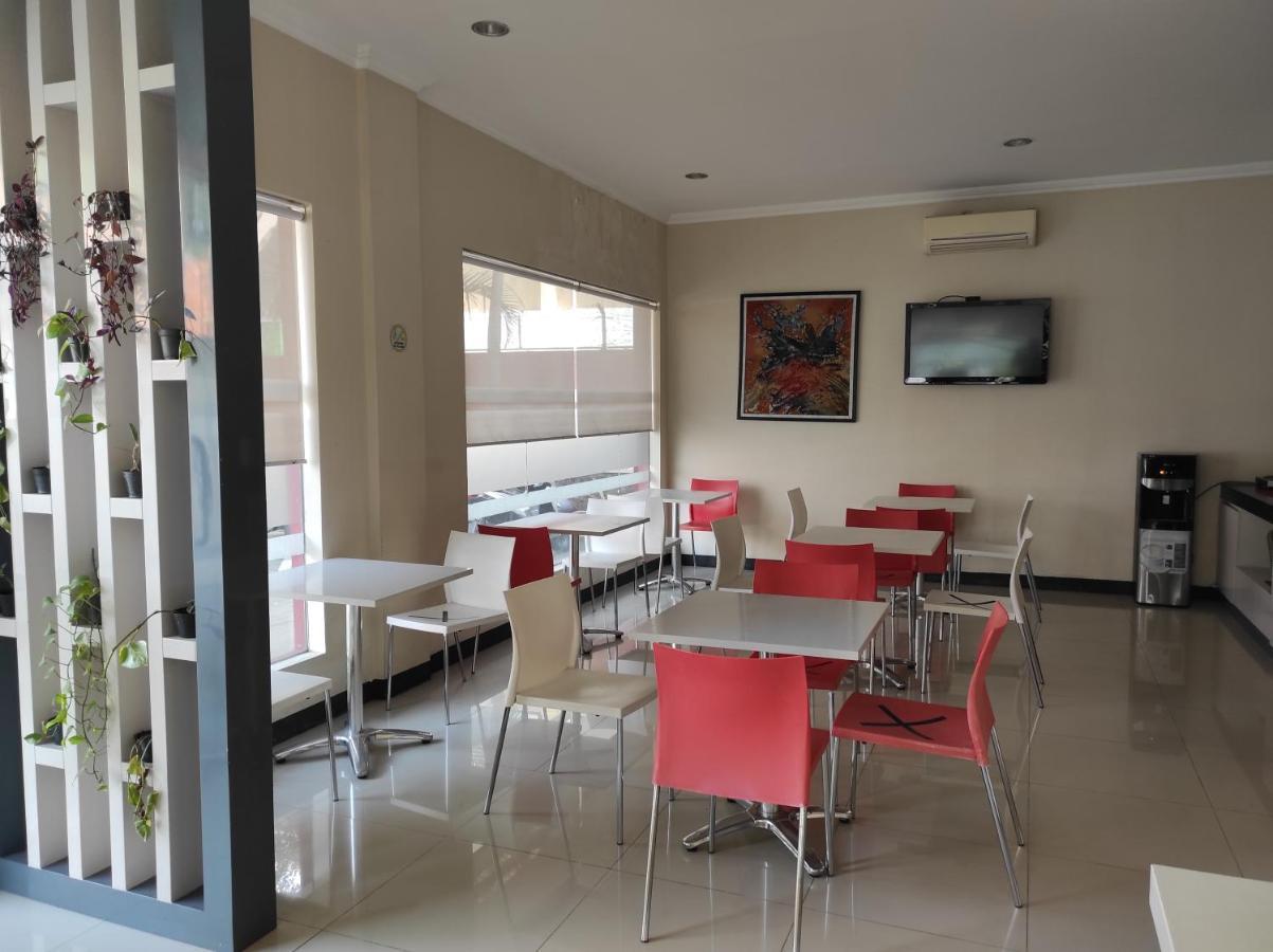 Hotel Orlen Yogyakarta Extérieur photo