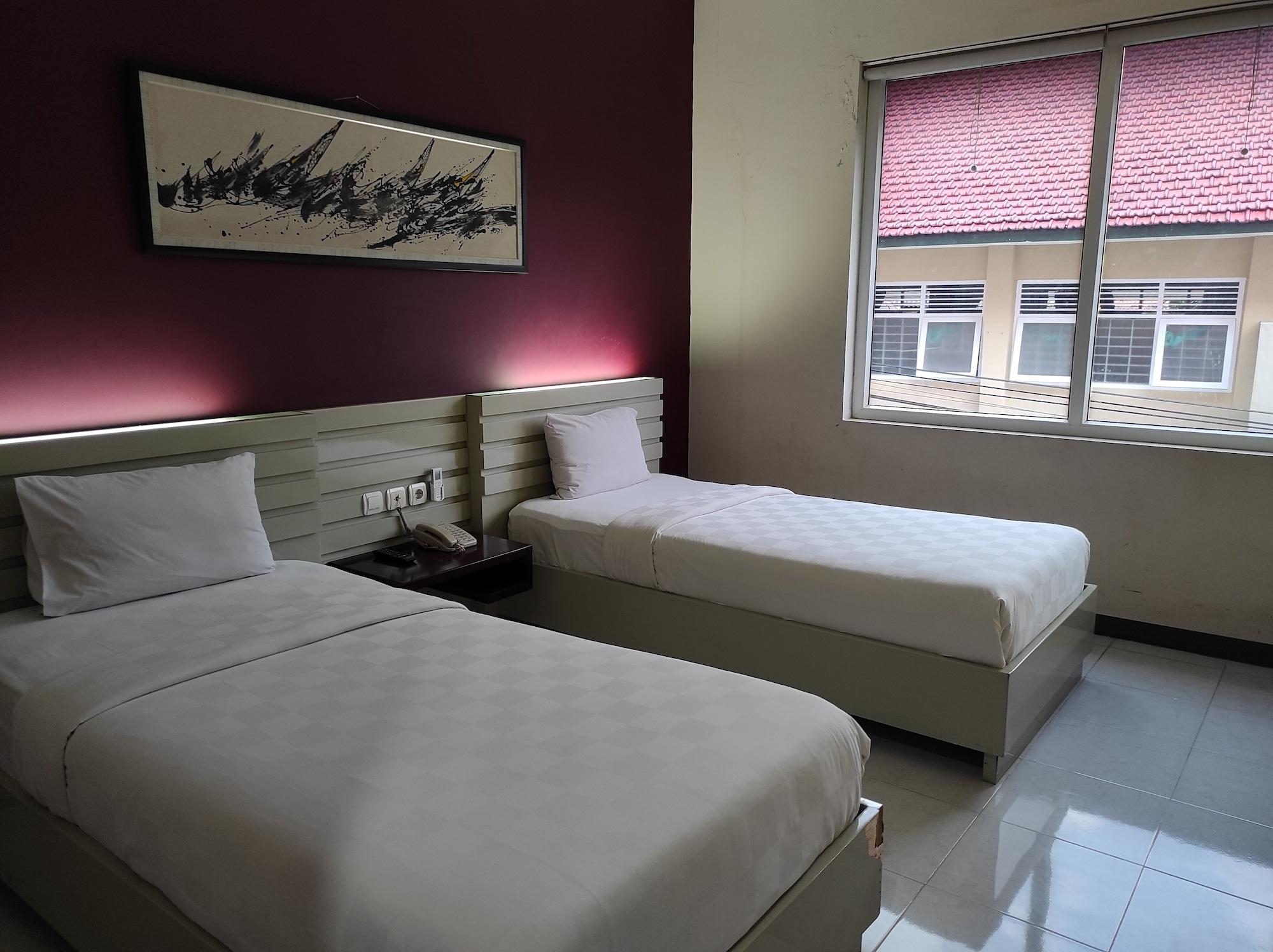 Hotel Orlen Yogyakarta Extérieur photo