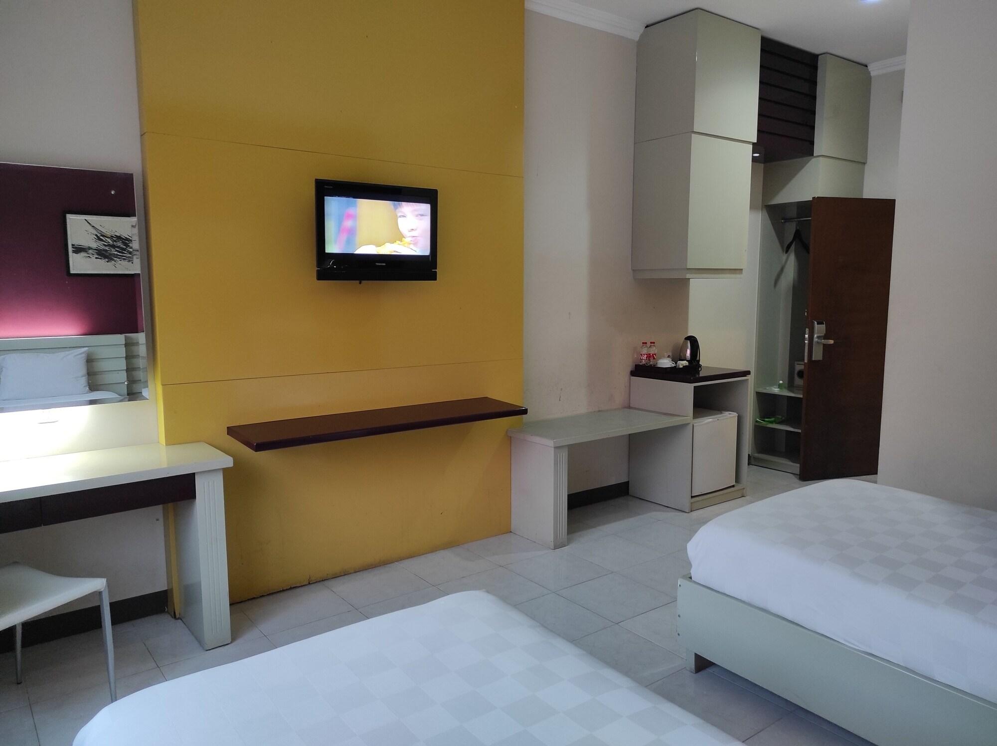 Hotel Orlen Yogyakarta Extérieur photo